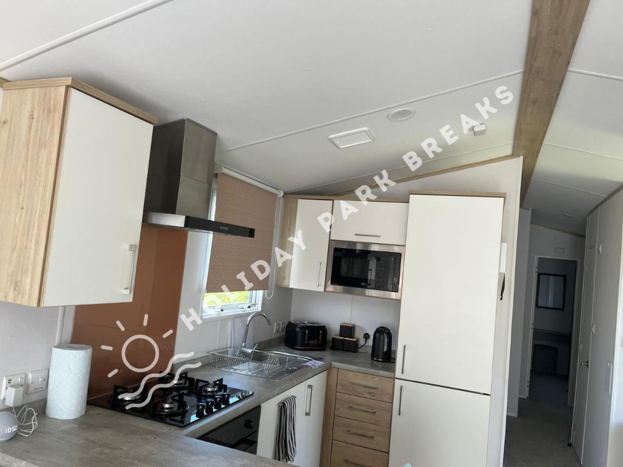 Sunset - A Relaxing Gold 3 Bed Holiday Home At Seal Bay Resort Chichester Kültér fotó